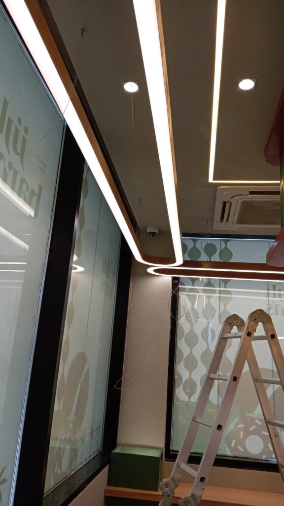 تشطيبات كهرباء منازل وفلل في جدة